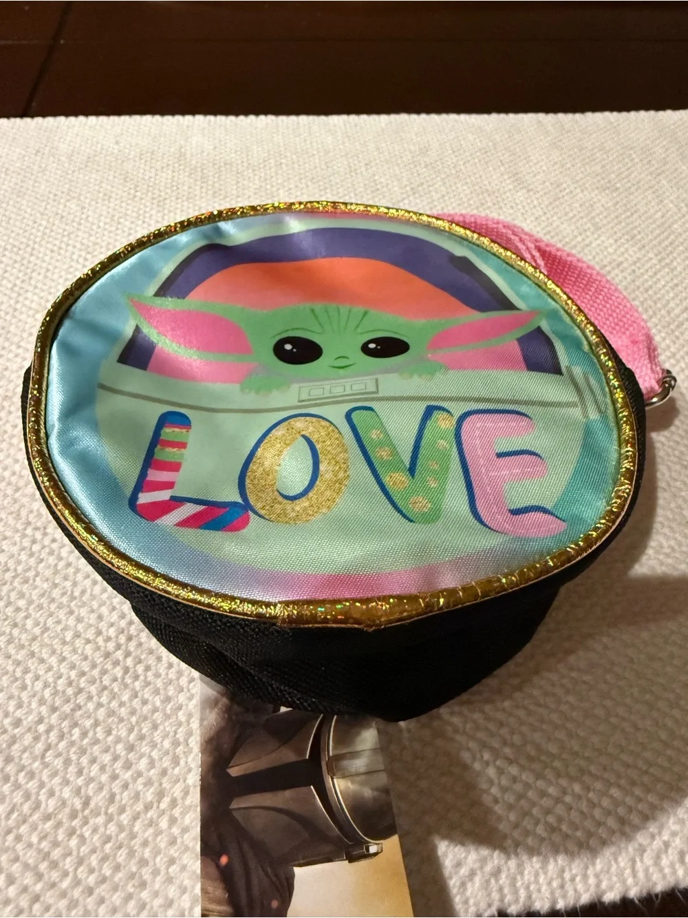 Star Wars Mandalorian Kids Crossbody Bag with Grogu LOVE Design *NWT